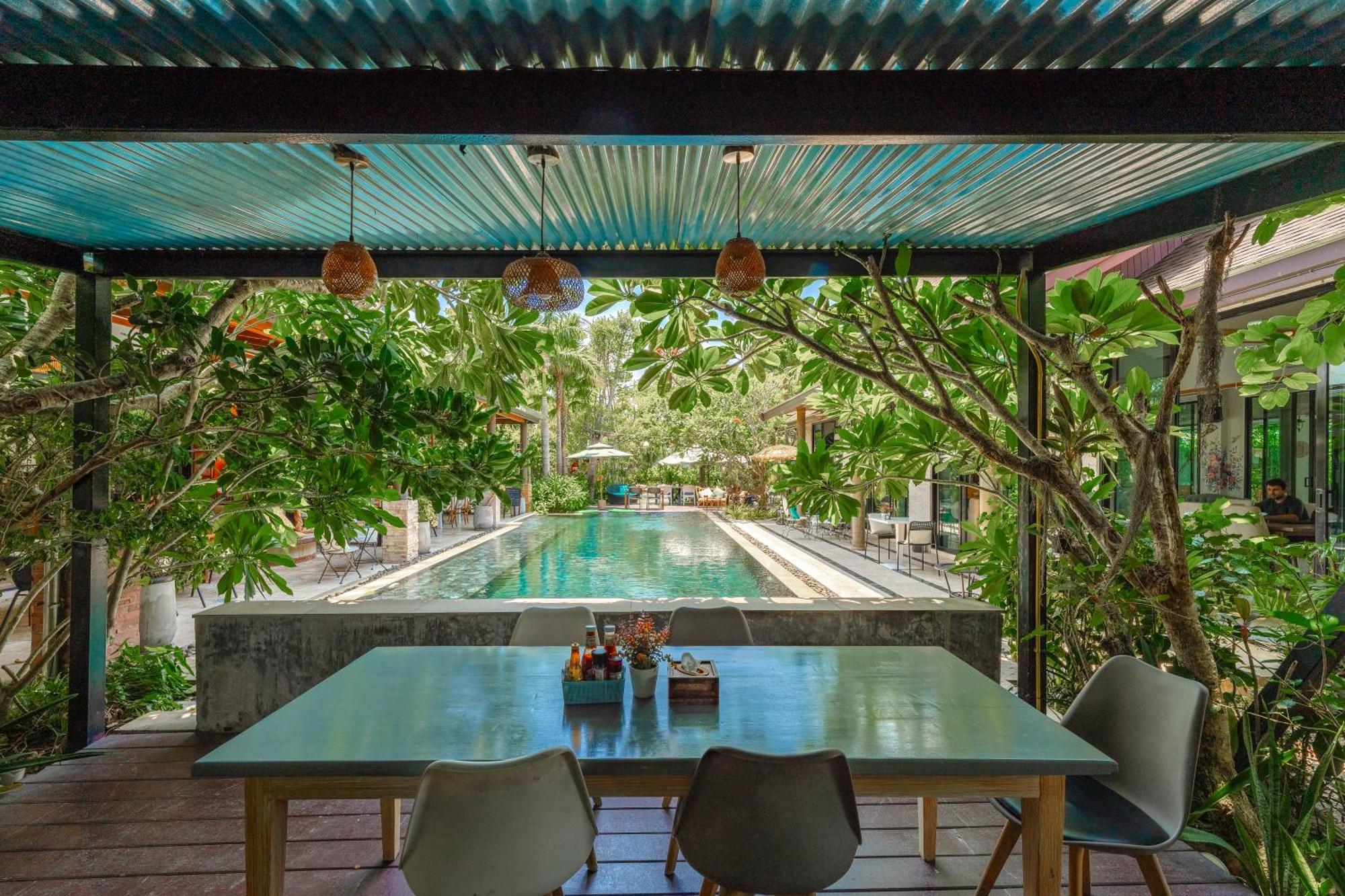 Coco Paradiso Phuket Sha Exterior photo