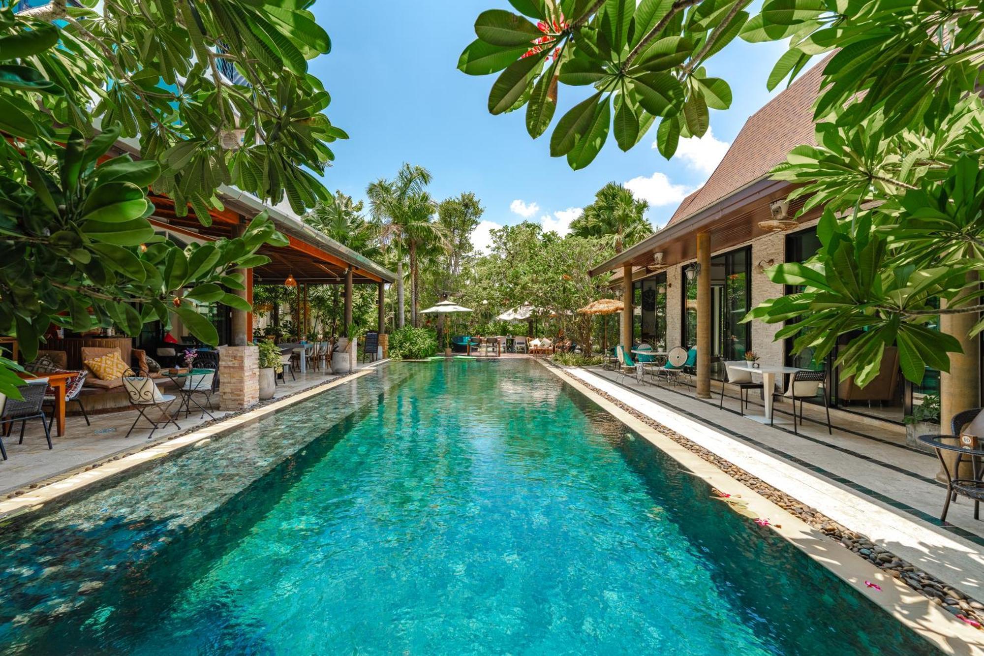 Coco Paradiso Phuket Sha Exterior photo